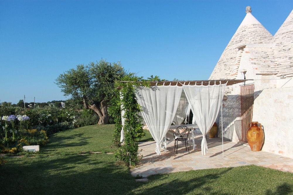 Leonardo Trulli Resort Locorotondo Εξωτερικό φωτογραφία