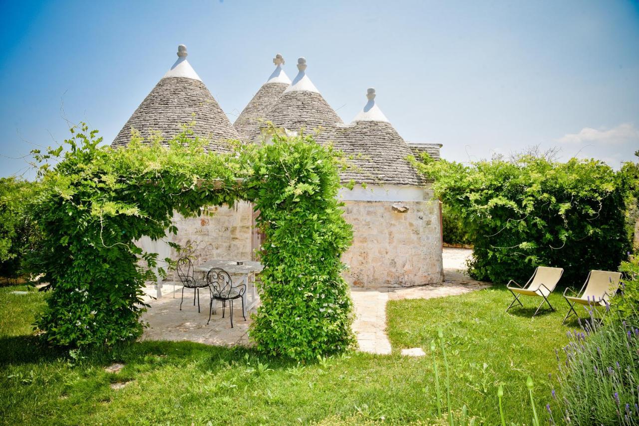 Leonardo Trulli Resort Locorotondo Εξωτερικό φωτογραφία